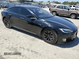 2017 Tesla Model S 60 с VIN 5YJSA1E15HF219286, выставлен на аукционе Copart как лот 66682705 с пробегом 44 923 миль миль и Списание • Salvage title. История ставок и продаж доступна на DreamBid. Изображение 4.