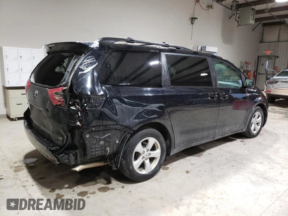 2017 Toyota Sienna LE Auto Access Seat with VIN 5TDKZ3DCXHS876538, listed as a Copart auction lot 42807185 with 165,047 mi miles and Salvage Title. Bid and sale history available at carsss.com. Image 3.