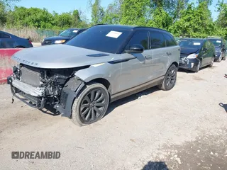 2019 Land Rover Range Rover Velar R-Dynamic SE z VIN SALYL2EX7KA780581, wystawiony jako IAAI lot #42116031 z przebiegiem 117 349 mil mil oraz . Historia ofert i sprzedaży dostępna na DreamBid. Obrazek 22.