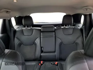 2019 Jeep Cherokee Latitude Plus z VIN 1C4PJMLX2KD371491, wystawiony jako Copart lot #58732495 z przebiegiem 22 748 mil mil oraz Szkoda całkowita • Salvage title. Historia ofert i sprzedaży dostępna na DreamBid. Obrazek 10.
