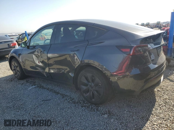 2024 Tesla Model Y z VIN 7SAYGDED2RF114150, wystawiony jako Copart lot #54754585 z przebiegiem 7 924 mil mil oraz Szkoda całkowita • Salvage title. Historia ofert i sprzedaży dostępna na DreamBid. Obrazek 2.