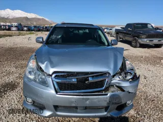 2014 Subaru Legacy Limited with VIN 4S3BMBN61E3020043, listed as a Copart auction lot 54016045 with 112,451 mi miles and Salvage title. Bid and sale history available at DreamBid. Image 5.