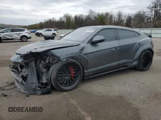 2019 Lamborghini Urus z VIN ZPBUA1ZL2KLA02294, wystawiony jako Copart lot #52779455 z przebiegiem 44 853 mil mil oraz Szkody całkowita. Historia ofert i sprzedaży dostępna na DreamBid. Obrazek 1.
