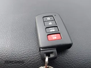 2018 Toyota Avalon XLE with VIN 4T1BK1EB2JU271022, listed as a IAAI auction lot 41888633 with 44,946 mi miles and . Bid and sale history available at DreamBid. Image 11.