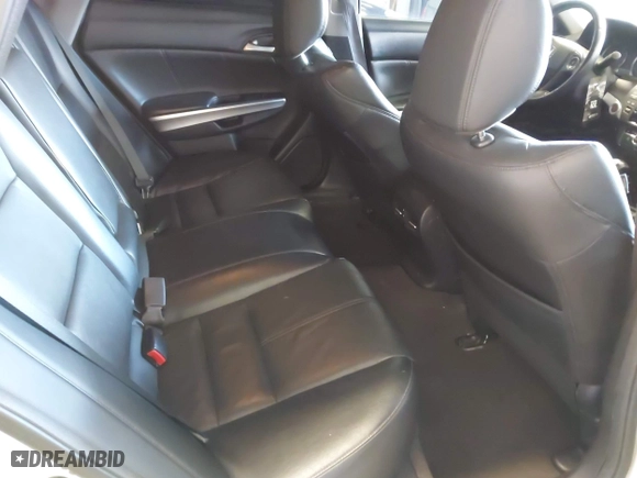 2014 Honda Crosstour EX-L with VIN 5J6TF2H58EL002246, listed as a IAAI auction lot 42086143 with 70,986 mi miles. Bid and sale history available at carsss.com. Image 8.
