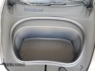 2025 Tesla Model 3 Long Range z VIN 5YJ3E1EA5SF920183, wystawiony jako Copart lot #51593705 z przebiegiem 2 224 mil mil oraz Szkoda całkowita • Salvage title. Historia ofert i sprzedaży dostępna na DreamBid. Obrazek 12.