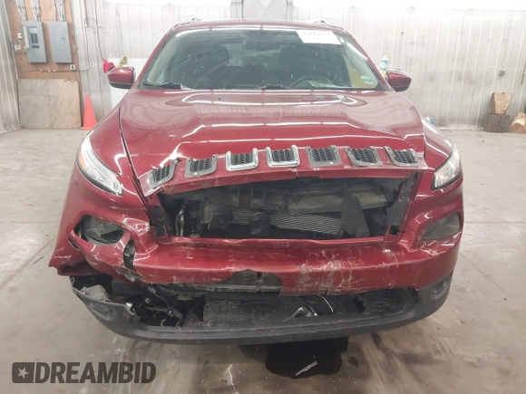 2016 Jeep Cherokee Latitude z VIN 1C4PJMCS7GW104458, wystawiony jako IAAI lot #42112371 z przebiegiem 99 723 mil mil oraz . Historia ofert i sprzedaży dostępna na DreamBid. Obrazek 6.
