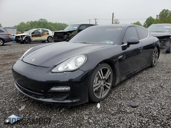 2012 Porsche Panamera S z VIN WP0AB2A70CL060028, wystawiony jako Copart lot #55643795 z przebiegiem 172 673 mil mil oraz Tytuł czysty. Historia ofert i sprzedaży dostępna na DreamBid. Obrazek 1.