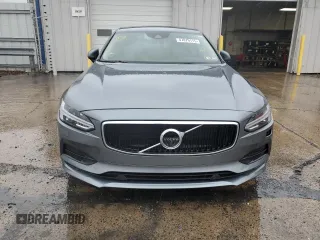 2017 Volvo S90 Momentum with VIN YV1A22MKXH1010945, listed as a Copart auction lot 47879115 with 104,831 mi miles and Clean Title. Bid and sale history available at DreamBid. Image 5.