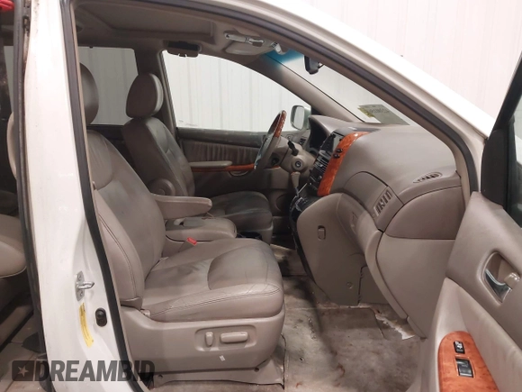 2009 Toyota Sienna XLE с VIN 5TDZK22C99S241277, выставлен на аукционе IAAI как лот 42300156 с пробегом 175 408 миль миль и . История ставок и продаж доступна на DreamBid. Изображение 5.