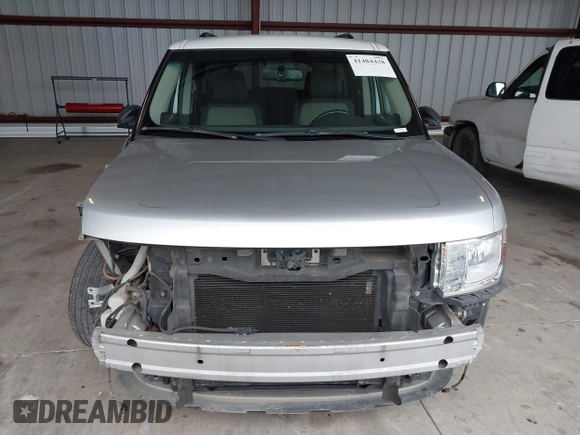 2012 Ford Flex SE with VIN 2FMGK5BC4CBD08199, listed as a IAAI auction lot 41484438 with 171,157 mi miles. Bid and sale history available at carsss.com. Image 6.