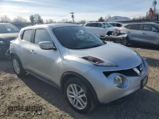 2016 Nissan Juke SL z VIN JN8AF5MV6GT656948, wystawiony jako Copart lot #88307055 z przebiegiem 121 618 mil mil oraz Szkoda całkowita • Salvage title. Historia ofert i sprzedaży dostępna na DreamBid. Obrazek 4.
