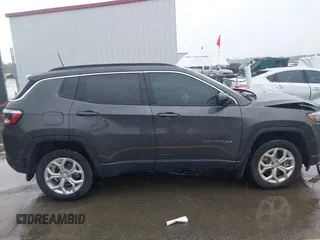 2024 Jeep Compass Latitude with VIN 3C4NJDBNXRT120438, listed as a IAAI auction lot 41972886 with 10,133 mi miles. Bid and sale history available at carsss.com. Image 13.