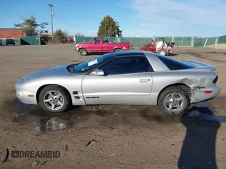 2000 Pontiac Firebird with VIN 2G2FS22K5Y2161683, listed as a IAAI auction lot 41690780 with 78,976 mi miles. Bid and sale history available at carsss.com. Image 14.