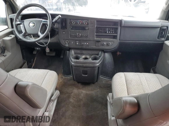2016 Chevrolet Express Passenger LT с VIN 1GAZGPFF6G1178192, выставлен на аукционе Copart как лот 58408975 с пробегом 154 788 миль миль и Списание • Salvage title. История ставок и продаж доступна на DreamBid. Изображение 8.