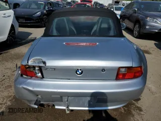 1998 BMW 3 Series 2.8L with VIN 4USCJ3335WLC16206, listed as a Copart auction lot 68746354 with 131,071 mi miles and Salvage Title. Bid and sale history available at carsss.com. Image 6.