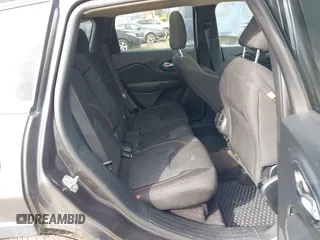 2017 Jeep Cherokee Latitude с VIN 1C4PJMCS1HW544421, выставлен на аукционе IAAI как лот 41893669 с пробегом 170 843 миль миль и . История ставок и продаж доступна на DreamBid. Изображение 8.