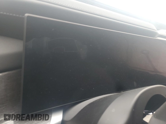 2024 BMW 7 Series 740i xDrive with VIN WBA33EH09RCR24113, listed as a Copart auction lot 56699365 with Not provided miles and Salvage title. Bid and sale history available at DreamBid. Image 9.