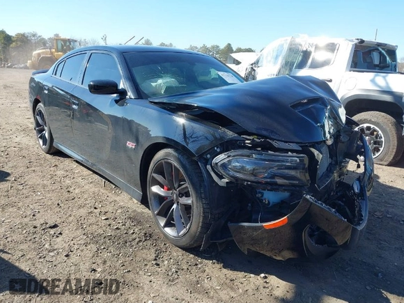2019 Dodge Charger Scat Pack z VIN 2C3CDXGJ3KH740055, wystawiony jako IAAI lot #41736718 z przebiegiem 68 934 mil mil oraz . Historia ofert i sprzedaży dostępna na DreamBid. Obrazek 1.