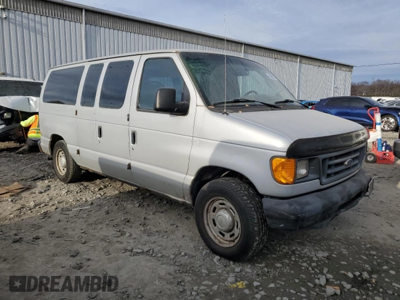 2004 Ford Econoline Passenger XL with VIN 1FMRE11W54HB15178, listed as a Copart auction lot 83088104 with 248,516 mi miles and Salvage Title. Bid and sale history available at DreamBid. Image 4.