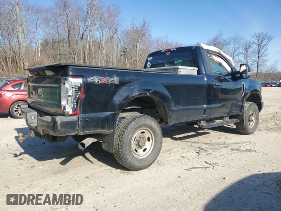 2017 Ford F-250 XLT with VIN 1FTBF2B60HEB82463, listed as a Copart auction lot 53782655 with 76,093 mi miles and Salvage title. Bid and sale history available at DreamBid. Image 3.