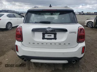 2024 MINI Countryman Cooper S with VIN WMZ53BR06R3S21724, listed as a Copart auction lot 72474044 with 3,724 mi miles and Salvage Title. Bid and sale history available at carsss.com. Image 6.