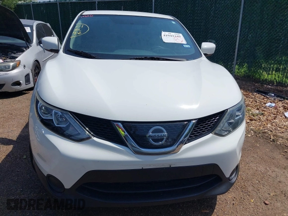 2019 Nissan Rogue S with VIN JN1BJ1CP5KW224338, listed as a IAAI auction lot 41942249 with 110,219 mi miles and . Bid and sale history available at DreamBid. Image 6.