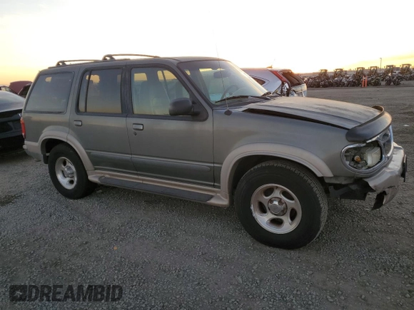 1999 Ford Explorer XLT z VIN 1FMZU32E0XZB31890, wystawiony jako Copart lot #84967184 z przebiegiem 220 424 mil mil oraz Szkoda całkowita • Salvage title. Historia ofert i sprzedaży dostępna na DreamBid. Obrazek 4.