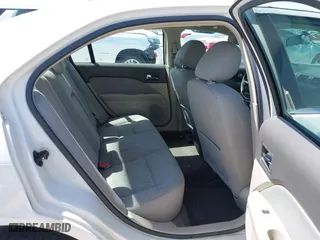 2012 Ford Fusion SE with VIN 3FAHP0HA8CR261558, listed as a IAAI auction lot 41815881 with 125,827 mi miles. Bid and sale history available at carsss.com. Image 8.