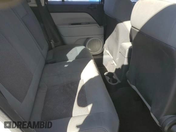 2007 Jeep Compass Sport with VIN 1J8FT47WX7D383699, listed as a Copart auction lot 88482135 with 219,898 mi miles and Salvage Title. Bid and sale history available at carsss.com. Image 11.