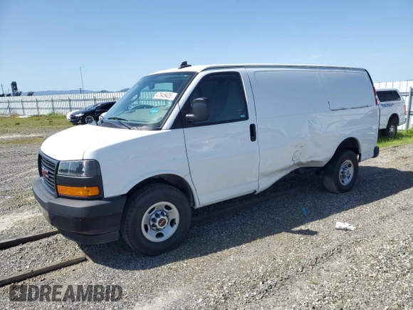 2019 GMC Savana Cargo z VIN 1GTW7AFG1K1246472, wystawiony jako Copart lot #47945425 z przebiegiem 67 493 mil mil oraz Szkody całkowita. Historia ofert i sprzedaży dostępna na DreamBid. Obrazek 1.