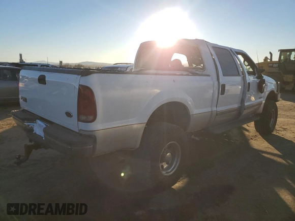 2000 Ford F-250 XL z VIN 1FTNW21F0YEA44694, wystawiony jako Copart lot #80675584 z przebiegiem 219 270 mil mil oraz Szkoda całkowita • Salvage title. Historia ofert i sprzedaży dostępna na DreamBid. Obrazek 3.