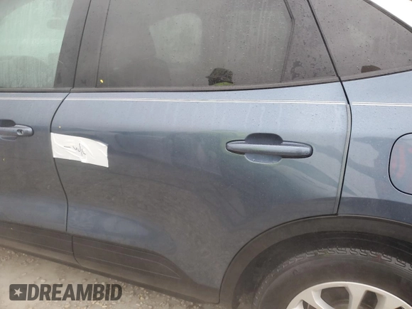 2020 Ford Escape SE with VIN 1FMCU0G66LUC32803, listed as a Copart auction lot 43348195 with 0 mi miles and Non Repairable. Bid and sale history available at carsss.com. Image 13.