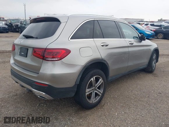 2021 Mercedes-Benz GLC 300 with VIN W1N0G8DB5MV297726, listed as a IAAI auction lot 42202541 with 39,251 mi miles and . Bid and sale history available at DreamBid. Image 4.
