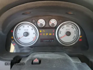 2008 Ford Focus SE with VIN 1FAHP35N38W177919, listed as a Copart auction lot 84930554 with 200,383 mi miles and Salvage Title. Bid and sale history available at carsss.com. Image 9.