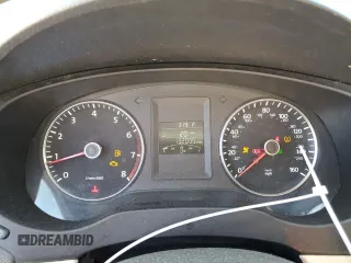 2013 Volkswagen Jetta SE с VIN 3VWDP7AJ9DM286833, выставлен на аукционе Copart как лот 48460615 с пробегом 132 035 миль миль и Списание • Salvage title. История ставок и продаж доступна на DreamBid. Изображение 9.