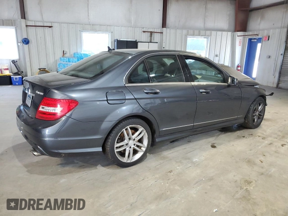 2013 Mercedes-Benz C 300 Sport with VIN WDDGF8AB9DA875238, listed as a Copart auction lot 58760195 with 74,545 mi miles and Clean title. Bid and sale history available at DreamBid. Image 3.