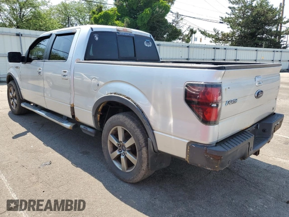 2010 Ford F-150 XL z VIN 1FTFW1EV2AFC00699, wystawiony jako Copart lot #60511295 z przebiegiem 220 667 mil mil oraz Czysty tytuł • Clean title. Historia ofert i sprzedaży dostępna na DreamBid. Obrazek 2.