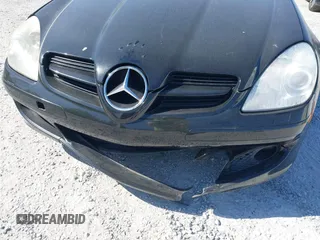 2007 Mercedes-Benz SLK 280 with VIN WDBWK54F37F142526, listed as a IAAI auction lot 42043242 with 128,143 mi miles and . Bid and sale history available at DreamBid. Image 6.