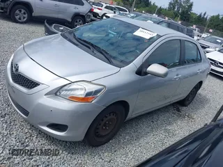 2009 Toyota Yaris with VIN JTDBT903391322248, listed as a IAAI auction lot 40112165 with 193,625 mi miles. Bid and sale history available at carsss.com. Image 17.