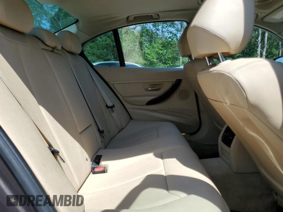 2013 BMW 3 Series 320i with VIN WBA3B1C53DF461746, listed as a Copart auction lot 55137725 with 116,009 mi miles and Clean Title. Bid and sale history available at carsss.com. Image 10.