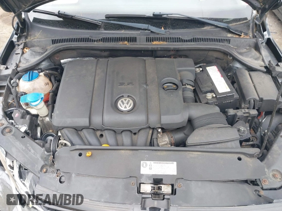 2011 Volkswagen Jetta SE with VIN 3VWDZ7AJ9BM346231, listed as a IAAI auction lot 42611214 with 145,045 mi miles and . Bid and sale history available at DreamBid. Image 10.