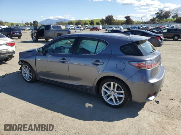 2016 Lexus CT 200h z VIN JTHKD5BH3G2276800, wystawiony jako Copart lot #49264825 z przebiegiem 82 841 mil mil oraz Szkody całkowita. Historia ofert i sprzedaży dostępna na DreamBid. Obrazek 2.