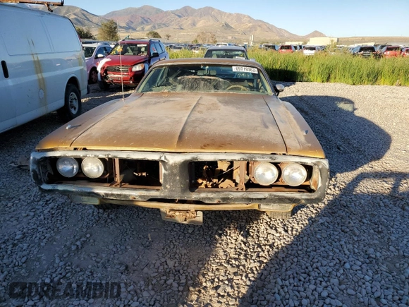 1974 Dodge Charger z VIN WH23G4G119455, wystawiony jako Copart lot #57183165 z przebiegiem 79 597 mil mil oraz Szkoda całkowita • Salvage title. Historia ofert i sprzedaży dostępna na DreamBid. Obrazek 5.