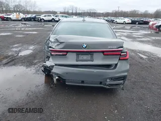 2020 BMW 7 Series 750i xDrive with VIN WBA7U2C04LGM27104, listed as a IAAI auction lot 41757796 with 10,174 mi miles and . Bid and sale history available at carsss.com. Image 16.
