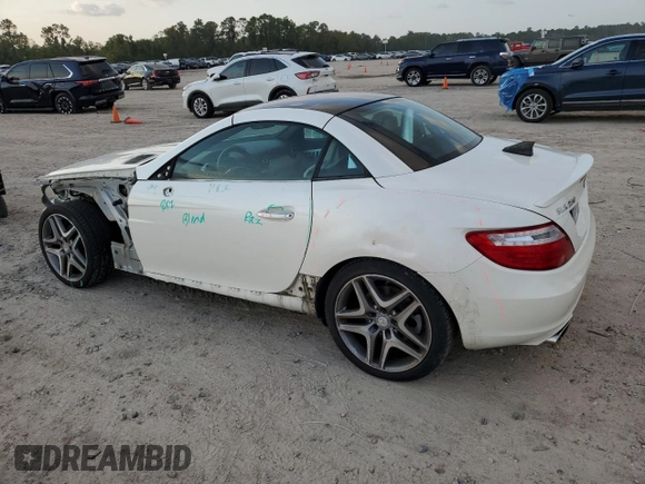 2013 Mercedes-Benz SLK 250 с VIN WDDPK4HA4DF064757, выставлен на аукционе Copart как лот 79703984 с пробегом 122 875 миль миль и Списание • Salvage title. История ставок и продаж доступна на DreamBid. Изображение 2.