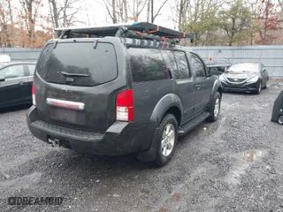 2012 Nissan Pathfinder SV with VIN 5N1AR1NBXCC611355, listed as a IAAI auction lot 41517590 with 128,870 mi miles. Bid and sale history available at carsss.com. Image 4.