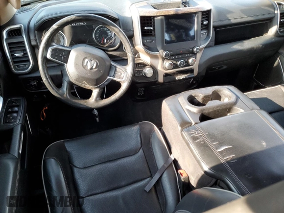 2019 Ram 1500 Laramie with VIN 1C6SRFDT3KN860915, listed as a Copart auction lot 85208584 with 118,902 mi miles and Salvage Title. Bid and sale history available at carsss.com. Image 8.