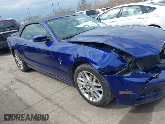 2014 Ford Mustang V6 with VIN 1ZVBP8EM4E5309119, listed as a IAAI auction lot 41767811 with 75,602 mi miles. Bid and sale history available at carsss.com. Image 13.