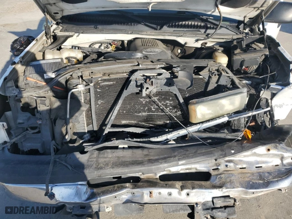2005 Chevrolet Silverado 1500 Work Truck with VIN 1GCEC14V05Z333830, listed as a Copart auction lot 52386905 with 177,147 mi miles and Salvage Title. Bid and sale history available at carsss.com. Image 13.